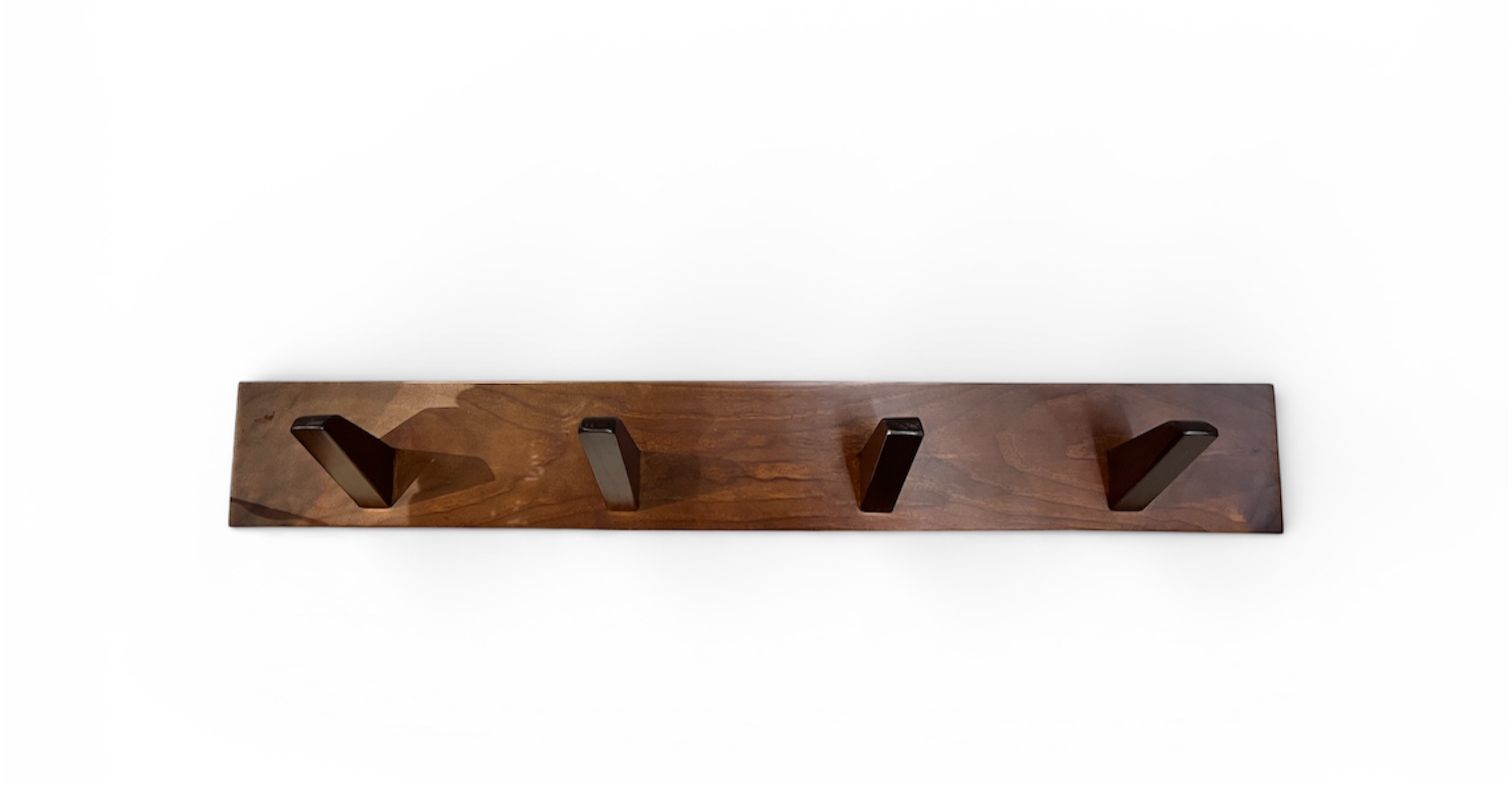 439-Percha de pared 76x11cms.